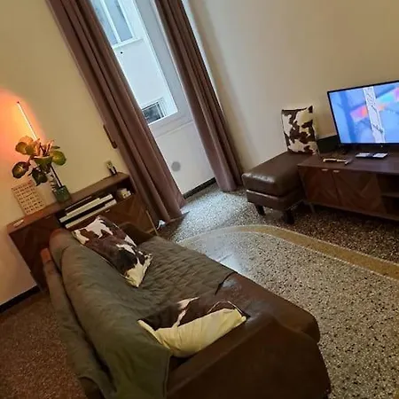 House Apartman Genova