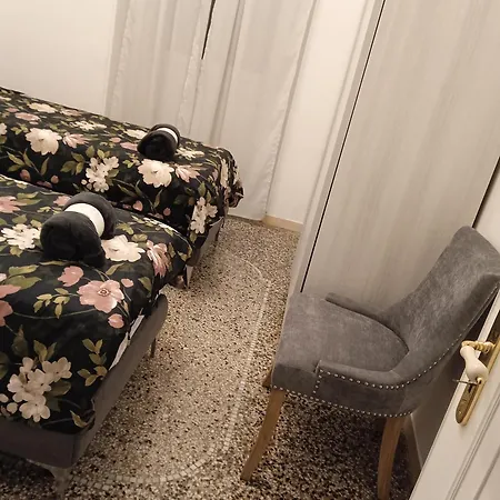 Apartman House *